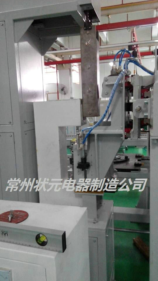 新能源電機鋁殼加熱.jpg